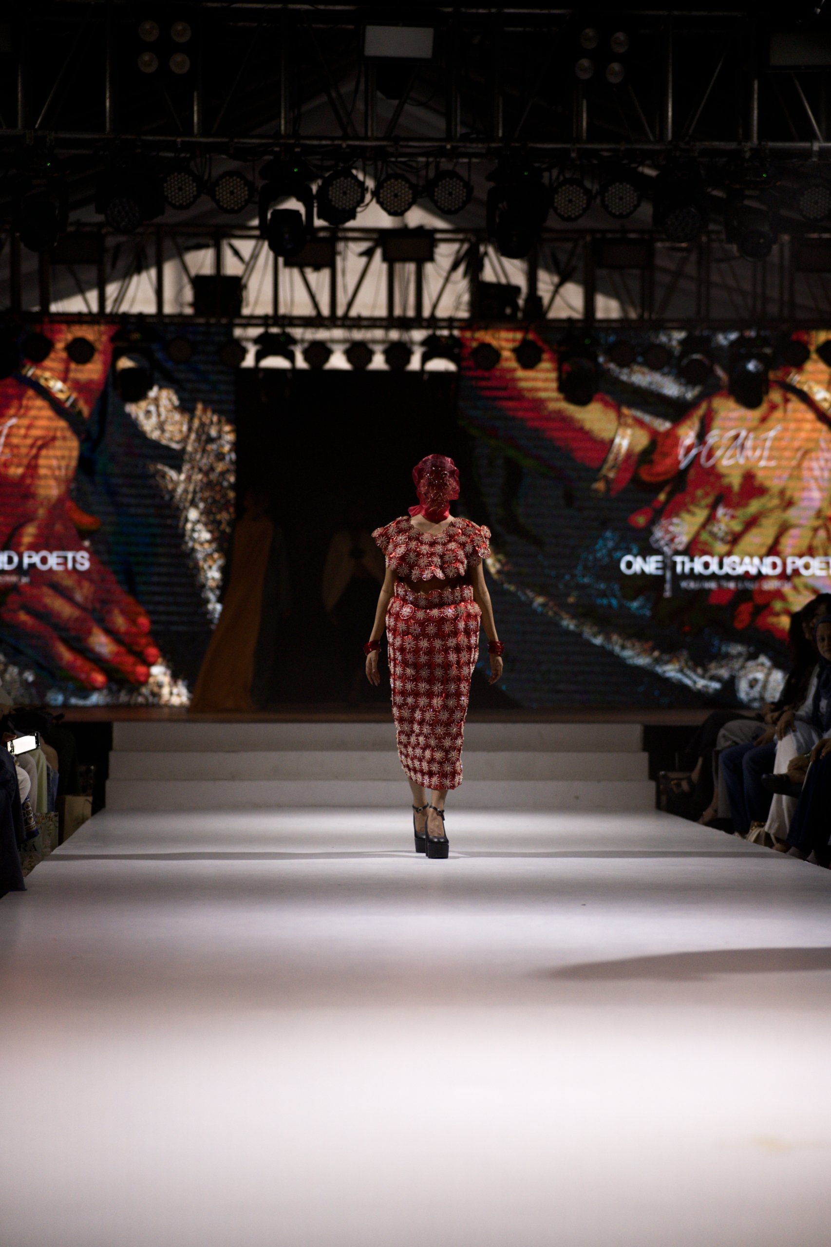 BEZNI lookbook image