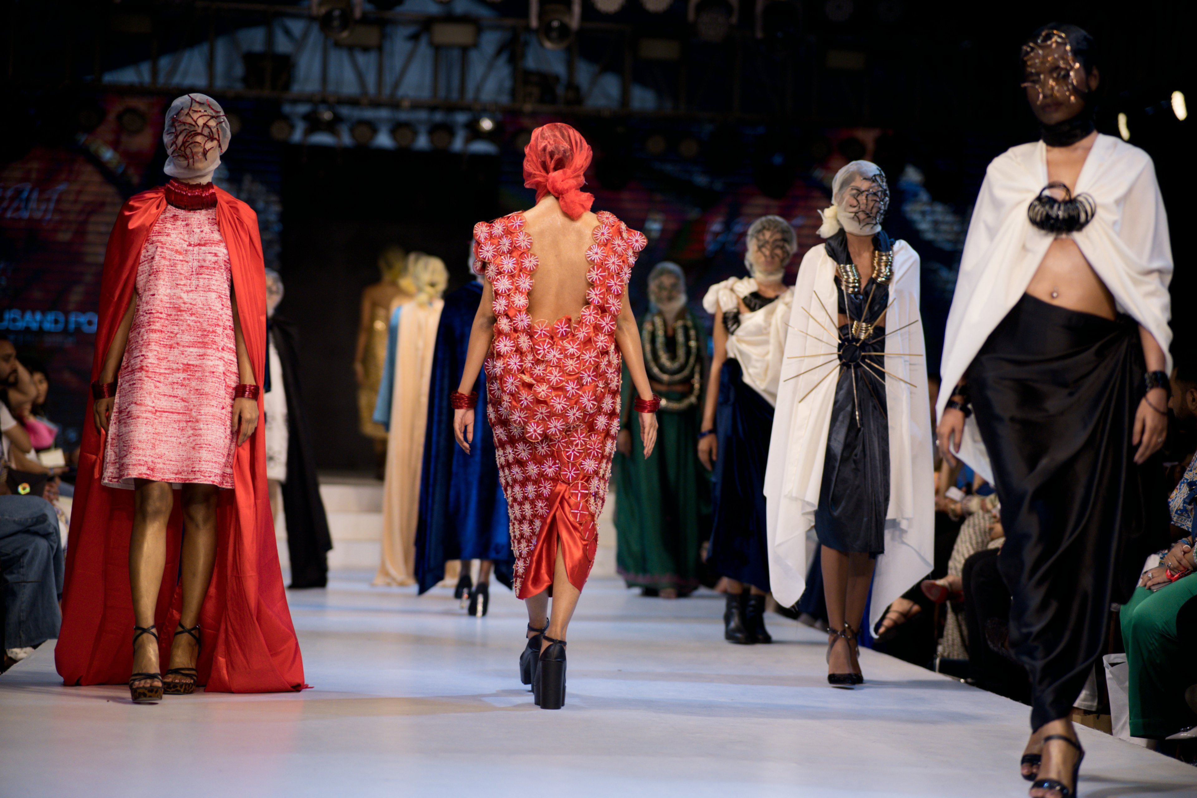 BEZNI lookbook image